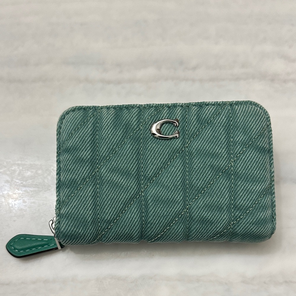 Coach Green Quilted Zip Around Card Case Wallet